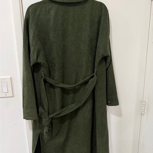 Long Green Button-Up Coat - Picture 3 of 4